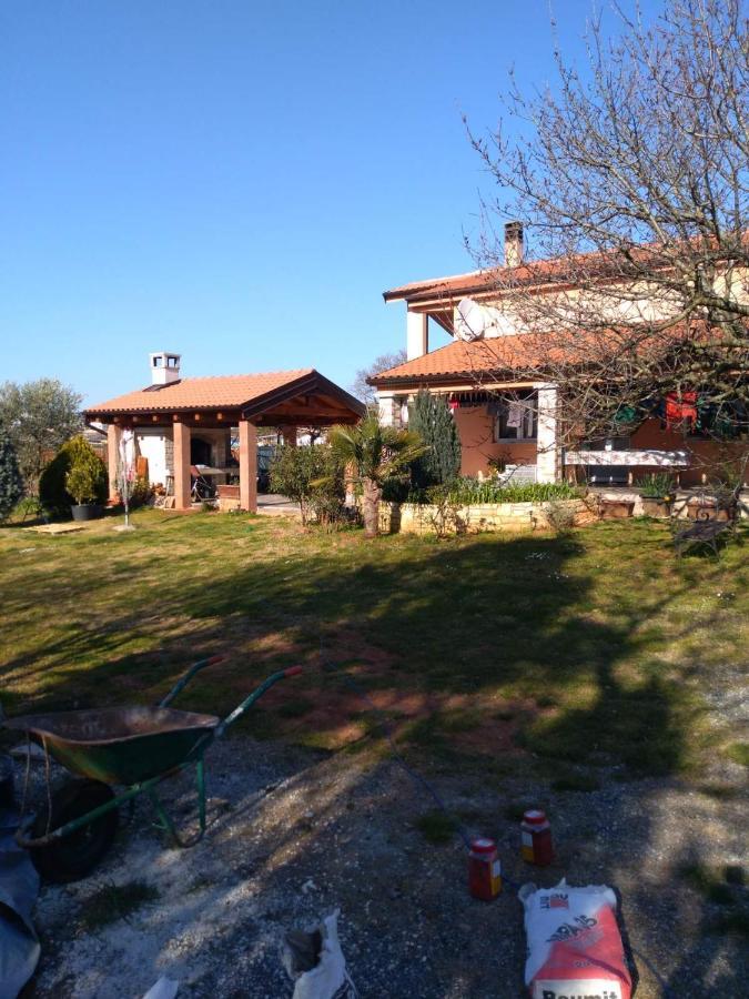 Edensk Vrt Classic!!I Vinkuran Exterior photo